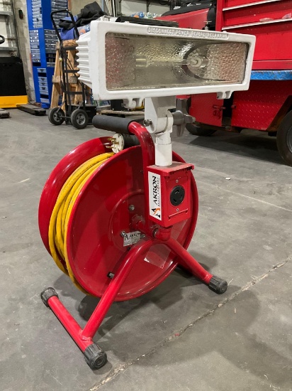 AKRON BRASS COMPANY LIVE CORD HOSE REEL, ELECTRIC, APPROX RATED 125 VOLTS, APPROX 20 AMPS