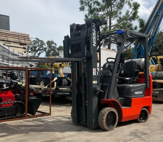 NISSAN FORKLIFT MODEL MCP1F1A18LV, LP POWERED, APPROX MAX CAPACITY 3200LBS, MAX HEIGHT 187in TILT,