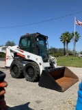 2017 BOBCAT S450 SKID STEER, DIESEL, ENCLOSED CAB, AC AIR CONDITION, BUCKET APPROX 72in WIDE, RUN...