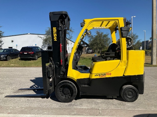 HYSTER FORKLIFT MODEL S100FTBCS, LP POWERED, APPROX MAX CAPACITY 8950LBS, MAX HEIGHT 185in, TILT,...
