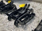 ( 1 ) UNUSED GRABBER ATTACHMENT FOR MINI EXCAVATOR