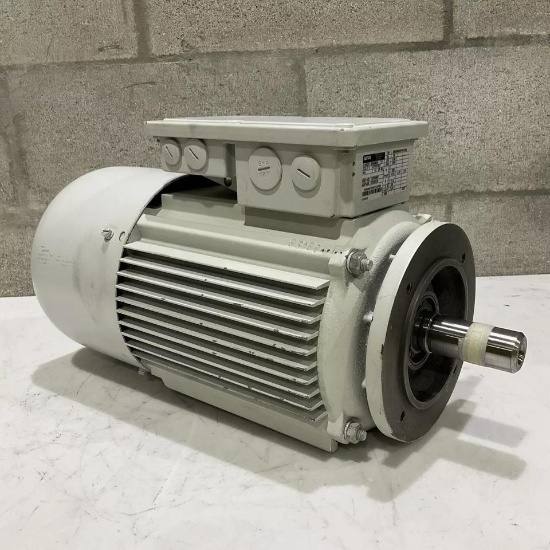 LENZE MDEMARS100-32B EN60034 MOTOR 50HZ