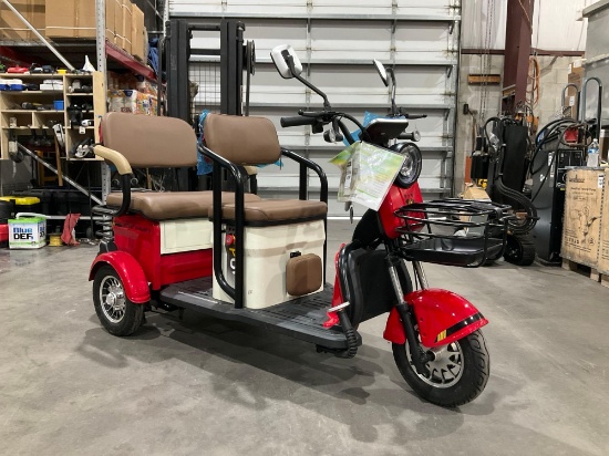 UNUSED 2024 RCCAR INDUSTRIAL GOLF CART TRICYCLE MODEL RC-G3.0, ELECTRIC,... BILL OF SALE ONLY,......