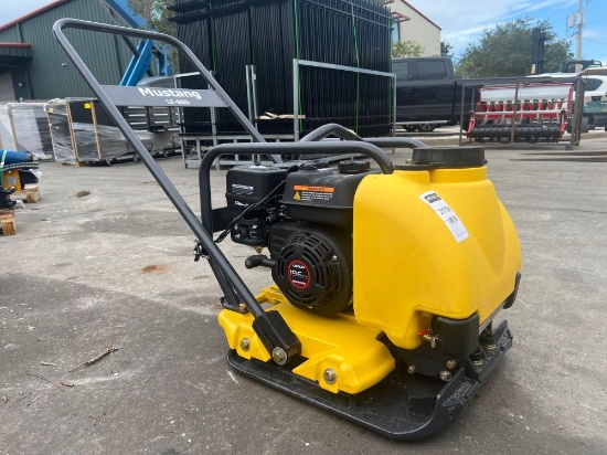 UNUSED MUSTANG LF-88D PLATE COMPACTOR