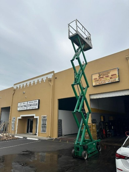 2006 JLG 2630ES SCISSOR LIFT, ELECTRIC, APPROX MAX PLATFORM HEIGHT 26FT, RUNS & OPERATES