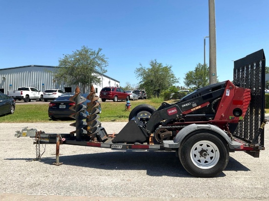 2019 TORO DINGO TX427 STAND UP NARROW TRACKLOADER MODEL 22342HDW/ 2019 PRATT TRAILER MODEL CP0407,