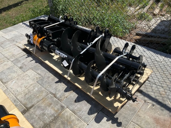 UNUSED 2025VICSEC MINI EXCAVATOR ATTACHMENT SET WHICH INCLUDES ( 1 ) BUCKET WITH TEETH / ( 1 )