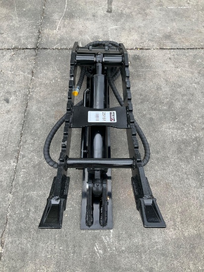 ( 1 ) UNUSED 2025 GIYI3T HYDRAULIC THUMB CLAMP FOR EXCAVATOR, FITS CAT 3TON EXCAVATOR