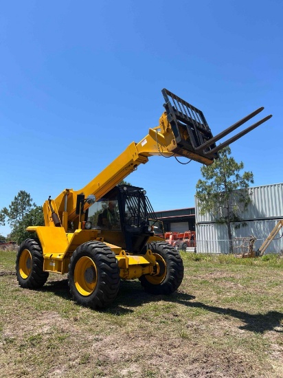 JCB ROUGH TERRAIN TELEHANDLERMODEL505-22, DIESEL,ENCLOSED CAB, APPROX MAX CAPACITY 5000LBS, APPROX