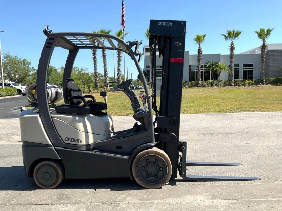 2016CROWN FORKLIFT MODEL C51000-50, LP POWERED, APPROX MAX CAPACITY 4500LBS, MAX HEIGHT 258in,