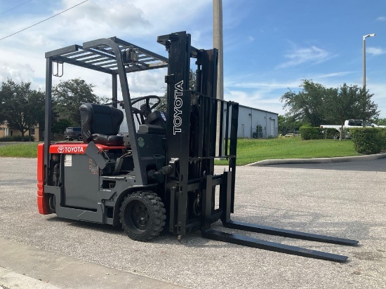 TOYOTA FORKLIFT MODEL 5FBE15, APPROX MAX CAPACITY 3,000 LBS, MAX HEIGHT 107in, TILT, SIDE SHIFT