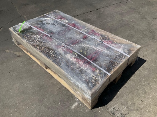 UNUSED LANDHONOR RATCHET BINDERS & CHAINS SET MODEL LHR-RC5400, 8 BINDERS (5,400LB) & 16 G70 5/16...