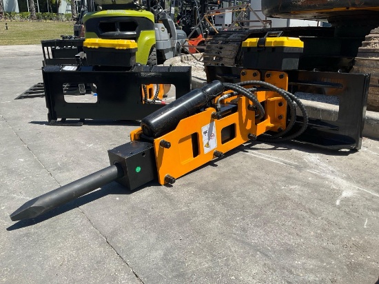 ( 1 ) UNUSED 2025GIYI SKID STEER HAMMER MODEL 680; APPROX DRIVE OIL PRESSURE 72in, APPROX BLOWOUT R