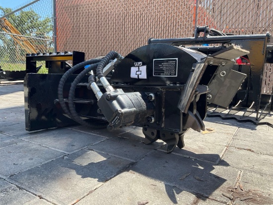 ( 1 ) UNUSED 2025GIYI STUMP GRINDER ATTACHMENT MODEL GY-SZYMJ FOR MINI SKID STEER