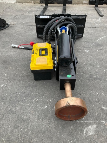 ( 1 ) UNUSED 2025 GIYI PILE HAMMER MODEL GY-D45, APPROX TOTAL LENGTH 50in