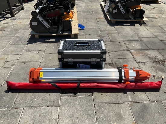 UNUSED 2025 SELF-LEVELING ROTARY LASER IN CARRYING CASE , OPERATING MANUAL / MEASURING STICK & ST...