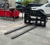 UNUSED 2025 GIYI SIDE SHIFT FORK ATTACHMENT MODEL GY D-CYHC FOR SKID STEER, APPROX 5FT FORKS, APP...