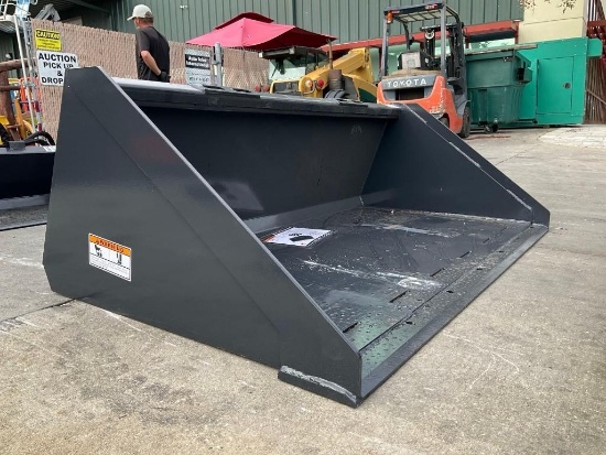 UNUSED 2025 WOLVERINE TRACK DUTY BUCKET ATTACHMENT MODEL TDB-11-66W FOR UNIVERSAL SKID STEER, APP...