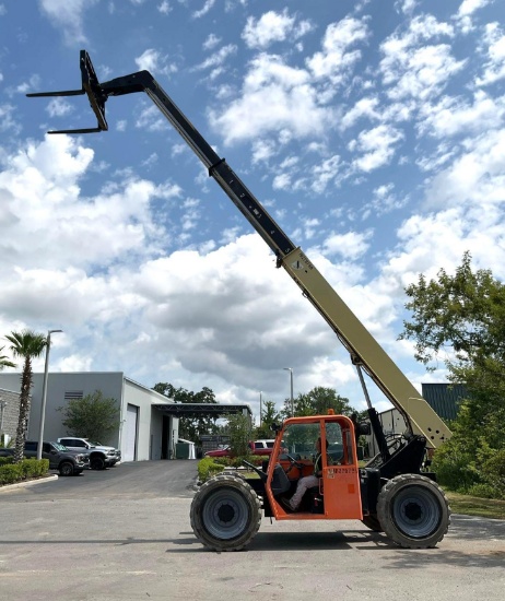 2014 JLG TELEHANDLER MODEL G6-42A, CUMMINS DIESEL, APPROX MAX CAPACITY 6600LBS, APPROX MAX LIFT