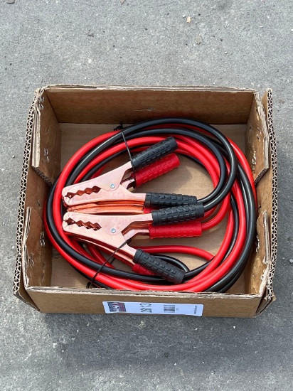 UNUSED HEAVY DUTY BOOSTER CABLES