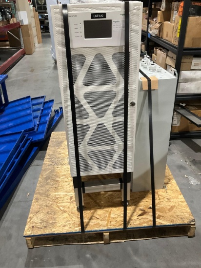 SCHNEIDER ELECTRIC EASY UPS 3M 60-200 kVA