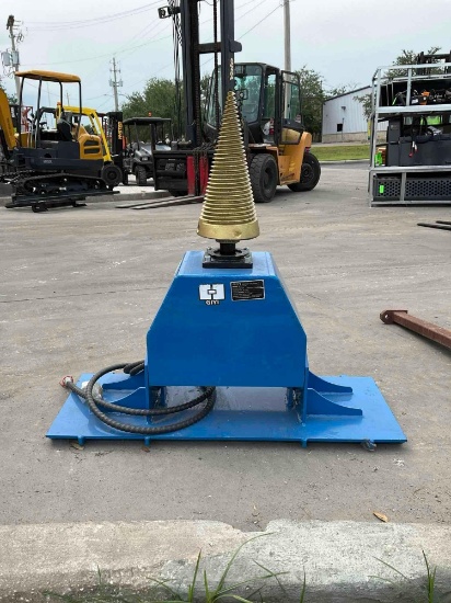 UNUSED 2025 GIYI LOG SPLITTER ATTACHMENT MODEL GY-LS43B FOR UNIVERSAL SKID STEER, APPROX WORKING ...