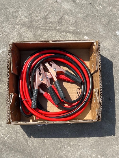 UNUSED HEAVY DUTY BOOSTER CABLES