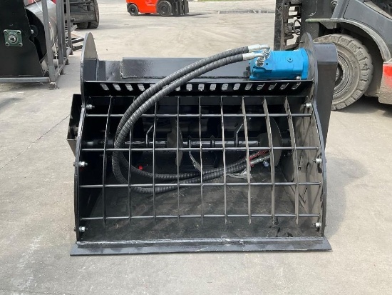 UNUSED 2025 GIYI MIXING BUCKET ATTACHMENT MODEL GY-JBD FOR MINI SKID STEER, APPROX 32in W