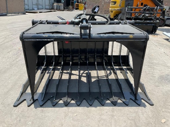 ( 1 ) UNUSED 2025 GIYI HOLLOW WOOD GRABBER ATTACHMENT MODEL GY-HWG44C FOR MINI SKID STEER