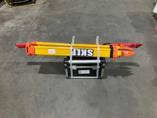 UNUSED 2025 SELF-LEVELING ROTARY LASER IN CARRYING CASE , OPERATING MANUAL / MEASURING STICK & ST...