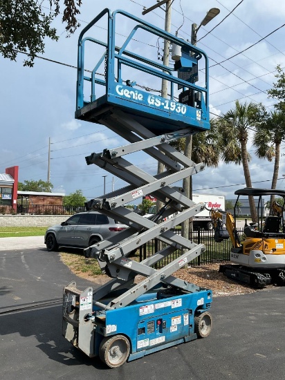 GENIE SCISSOR LIFT MODEL GS1930, ELECTRIC, APPROX MAX PLATFORM HEIGHT 19FT, BUILT IN BATTERY CHAR...