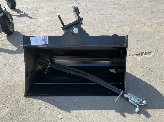 ( 1 ) 2025 UNUSED VICSEC TITLING BUCKET ATTACHMENT FOR EXCAVATOR, APPROX 24in, FITS 1-3TON EXCAVA...