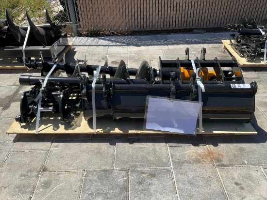 UNUSED 2025 VICSEC MINI EXCAVATOR ATTACHMENT SET WHICH INCLUDES ( 1 ) BUCKET WITH TEETH ( 1 ) QUICK