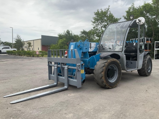 GENIE TELEHANDLERMODEL GTH-5519, DEUTZ DIESEL, APPROX MAX CAPACITY 5500LBS, LOW HRS SHOWING, RUNS A