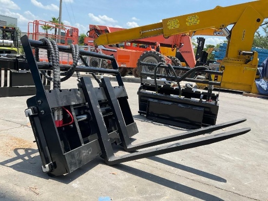 UNUSED 2025GIYI SIDE SHIFT FORK ATTACHMENT MODEL GY-CYHC FOR MINI SKID STEER(PLEASE NOTE STOCK PHOT