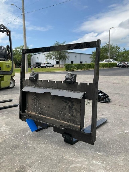 UNUSED 2025 FORKS ATTACHMENT FOR MINI SKID STEER, FORKS APPROX 25in W(PLEASE NOTE STOCK PHOTOS US...