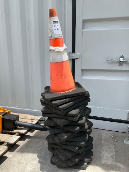 SAFETY CONES, APPROX 23