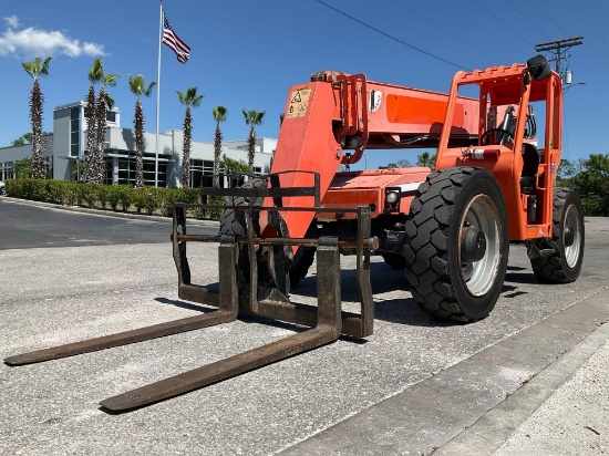 2014 JLG SKYTRAK TELEHANDLER MODEL 8042, CUMMINS DIESEL, APPROX MAX CAPACITY 8000LBS