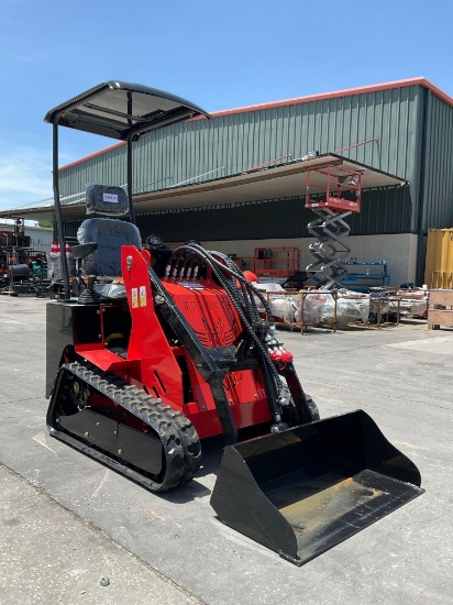 Unused 2026 Ride On Skid Steer Loader Model Ssl580; Gas Powered, Electric Start, Rubber Tracks, R...