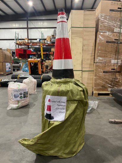 Safety Reflective Traffic Cones; Approx 20 Pcs; Approx 15 In X 27 In