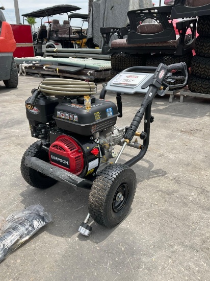 Unused Simpson 3000psi / 2.4 Gpm Premium Gas Pressure Washer Model Ms61043
