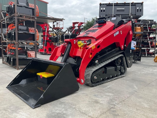 Unused 2026 Sdlool Stand On Skid Steer Loader Model V1000, Kubota Diesel,Electric Start, Rubber T...