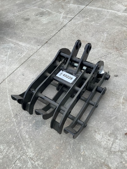 ( 1 ) Unused Mini Grapple Attachment For Mini Excavator