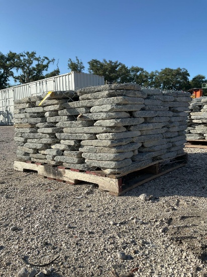 ( 1 ) Pallet Of Natural Landscaping Stone