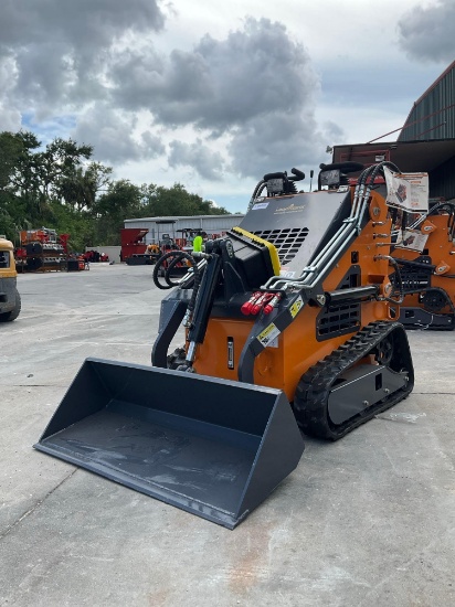 Unused 2026 Landhonor Stand On Mini Skid Steer Loader Model Ldh-Me380x2, Gas Powered, Electric