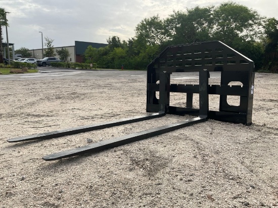 ( 1 ) UNUSED 2026 GIYI FORK ATTACHMENT MODEL DHC FOR SKID STEER , FORKS APPROX 60in LONG, APPROX ...