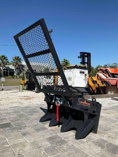 Unused 2026 Landhonor 15,000lbs Hydraulic Logging Winch Attachment For Universal Skid Steer Model