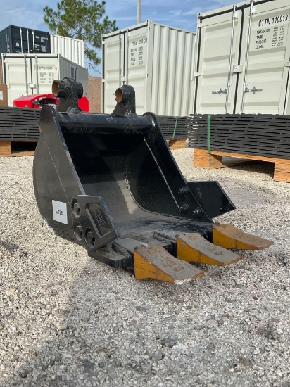 UNUSED MINI BUCKET WITH TEETH ATTACHMENT FOR MINI EXCAVATOR, APPROX 12in
