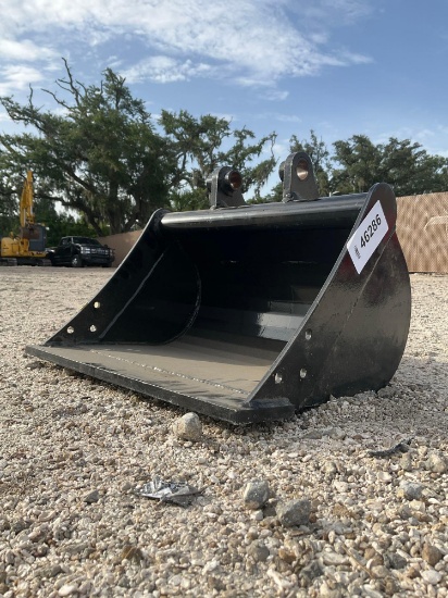 UNUSED MINI BUCKET ATTACHMENT FOR MINI EXCAVATOR, APPROX 20in