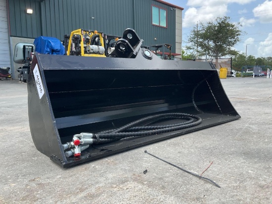 ( 1 ) UNUSED 2026 TILTING BUCKET ATTACHMENT FOR EXCAVATOR, APPROX 40in ; APPROX PIN DIA 1 IN
